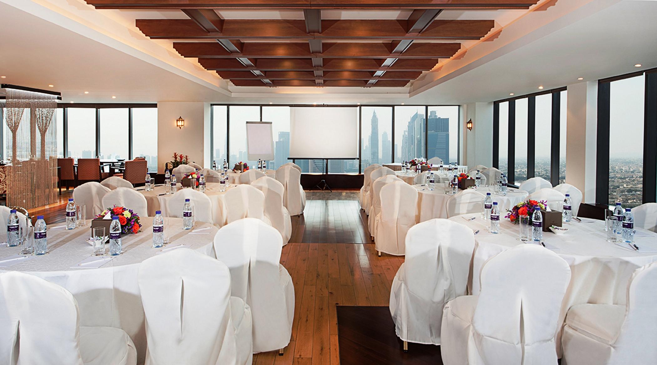 Park Regis Kris Kin Hotel Dubái Exterior foto Meeting room at the hotel